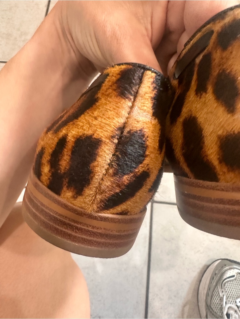 Talbots Leighton Tassel Loafers in Leopard Calf Hair Leather 8.5 - Picture 11 of 13